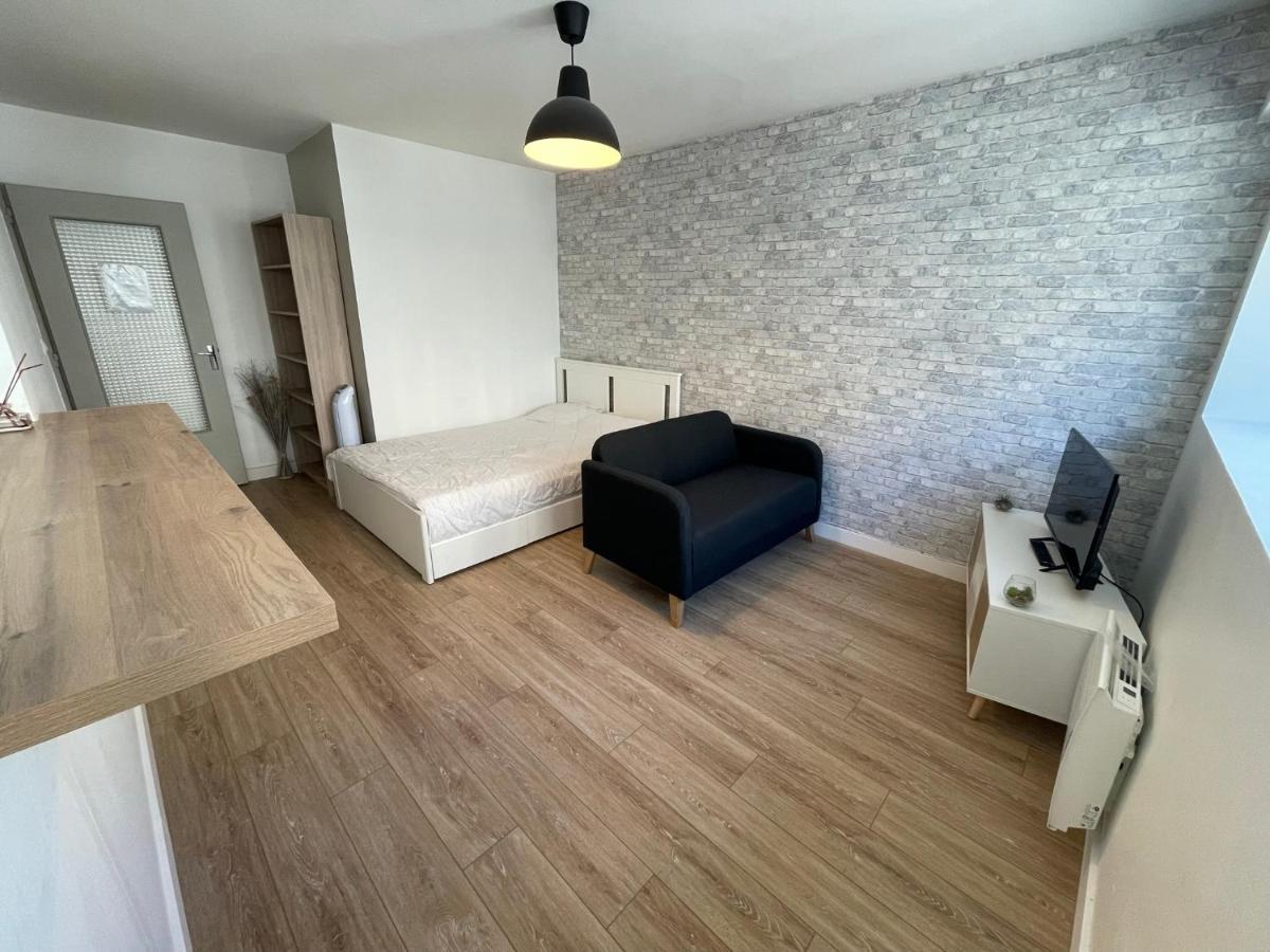 Studio & Parking Prive Centre Orleans Tram Au Pied Apartment Luaran gambar